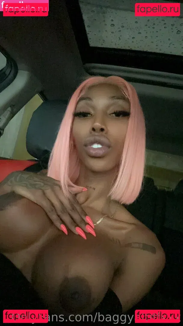 Baggyaltiffxxx Onlyfans Photo Gallery 