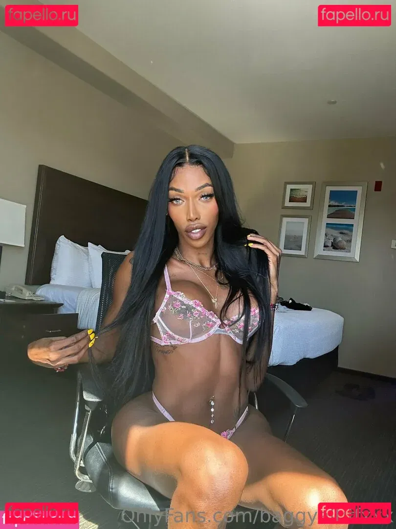 Baggyaltiffxxx Onlyfans Photo Gallery 