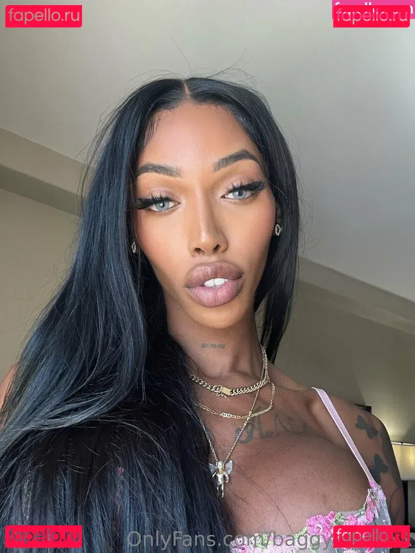 Baggyaltiffxxx Onlyfans Photo Gallery 