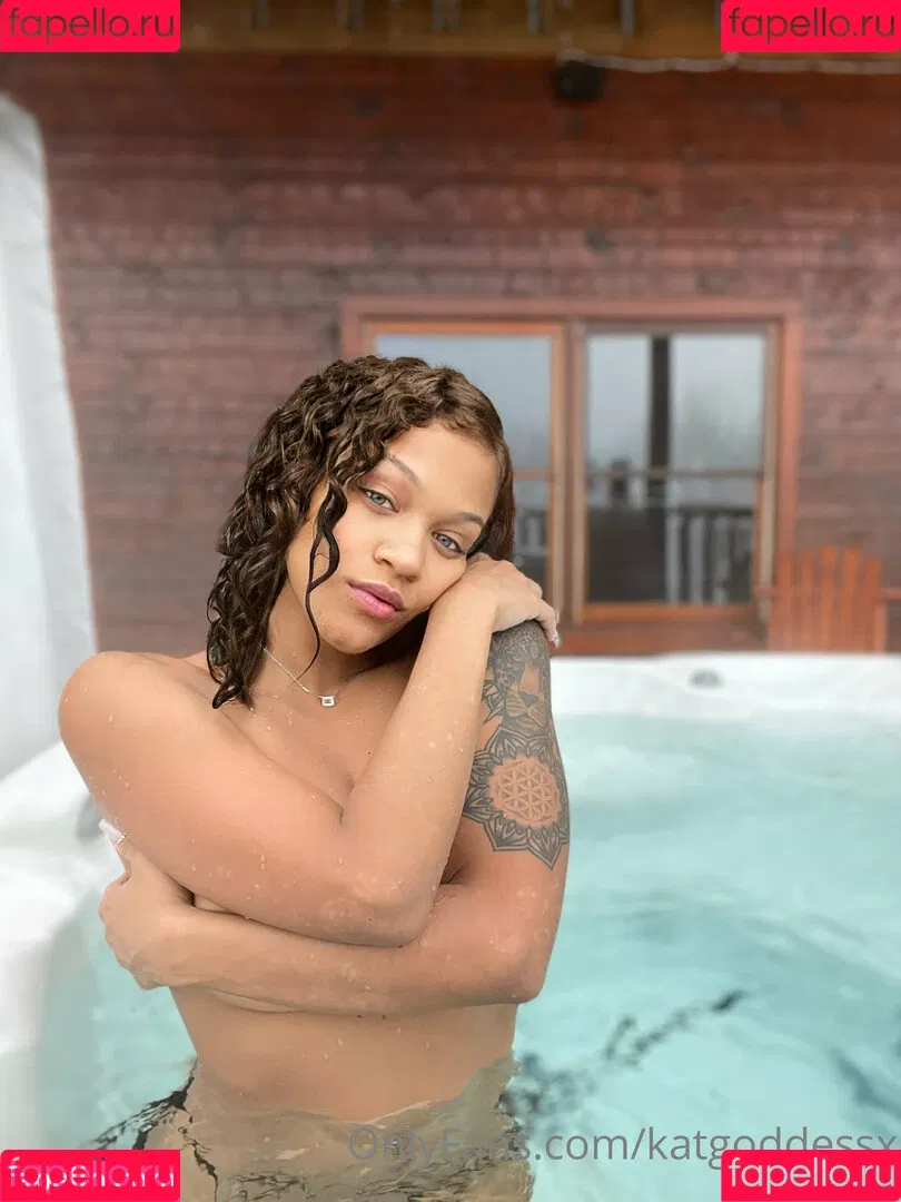 katgoddessx Onlyfans Photo Gallery 