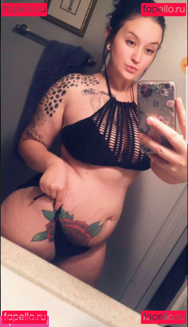 Ashley Canfield Nude Onlyfans Photo 13