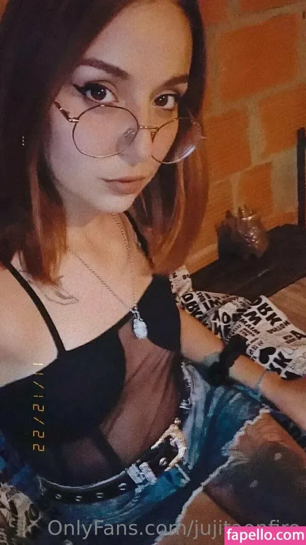 jujitaonfire Onlyfans Photo Gallery 