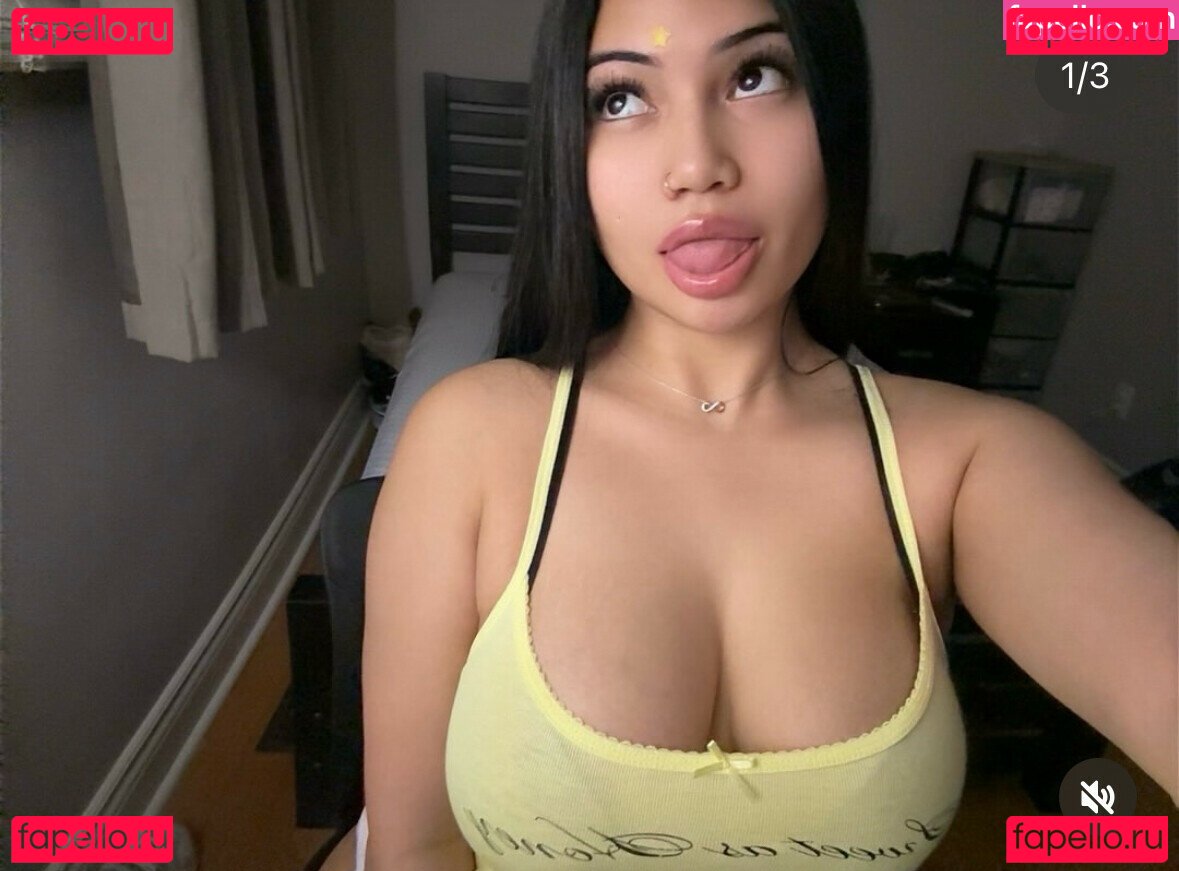 Prettymfliaa Nude Onlyfans Photo 4