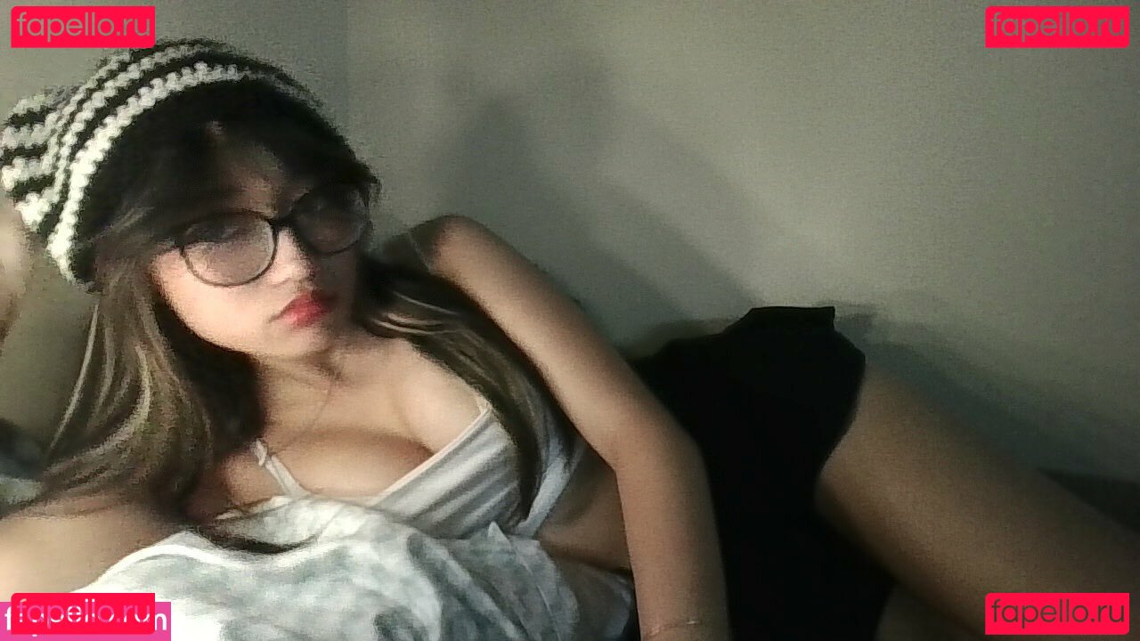 Yuuphobic Nude Onlyfans Photo 16