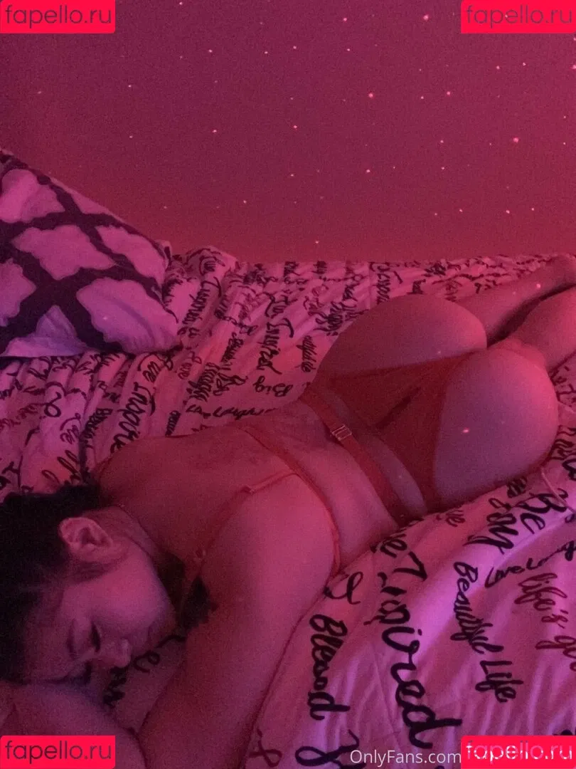 Crybabyxnina Onlyfans Photo Gallery 