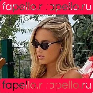 Viky Varga Onlyfans Photo Gallery 