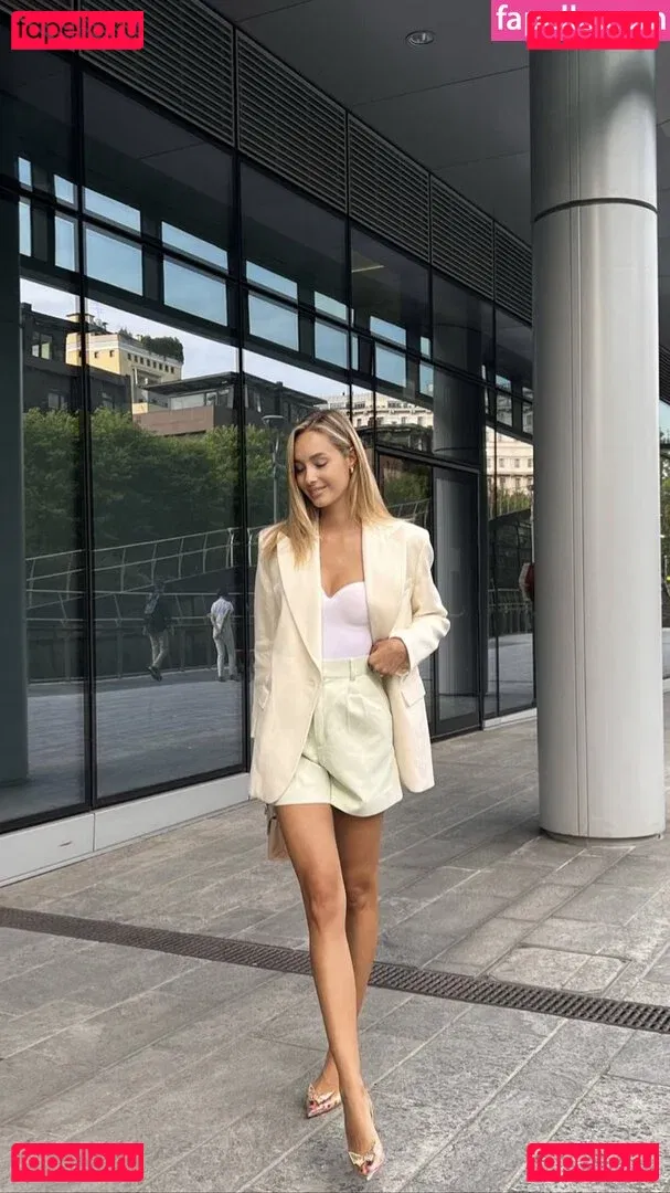 Viky Varga Onlyfans Photo Gallery 