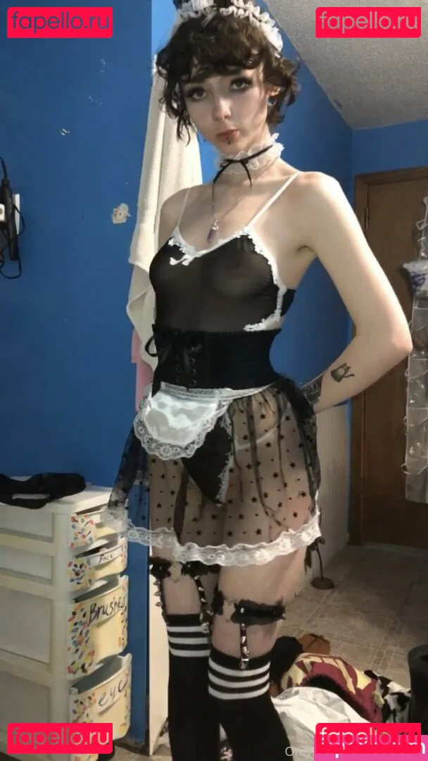 Little Pet Onlyfans Photo Gallery 