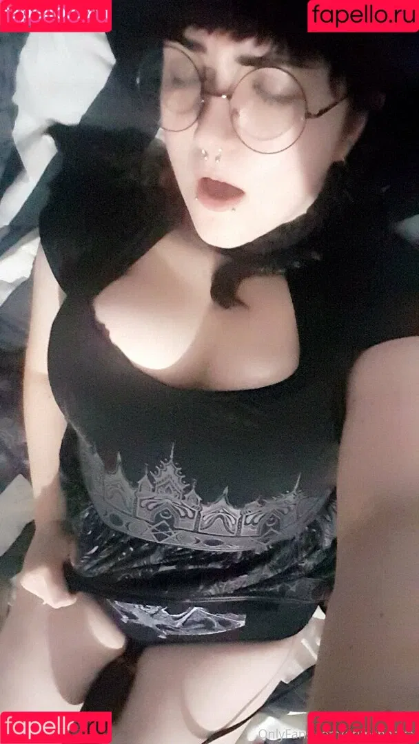 grimspectral Onlyfans Photo Gallery 
