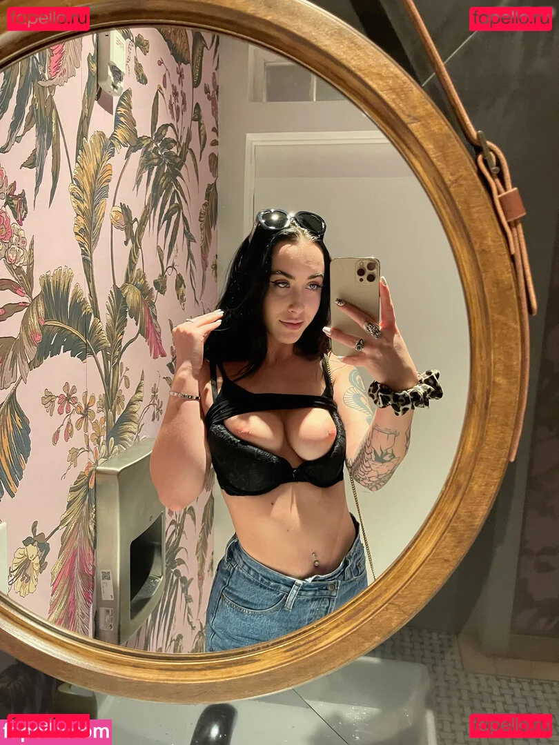 anastasiagoth Onlyfans Photo Gallery 