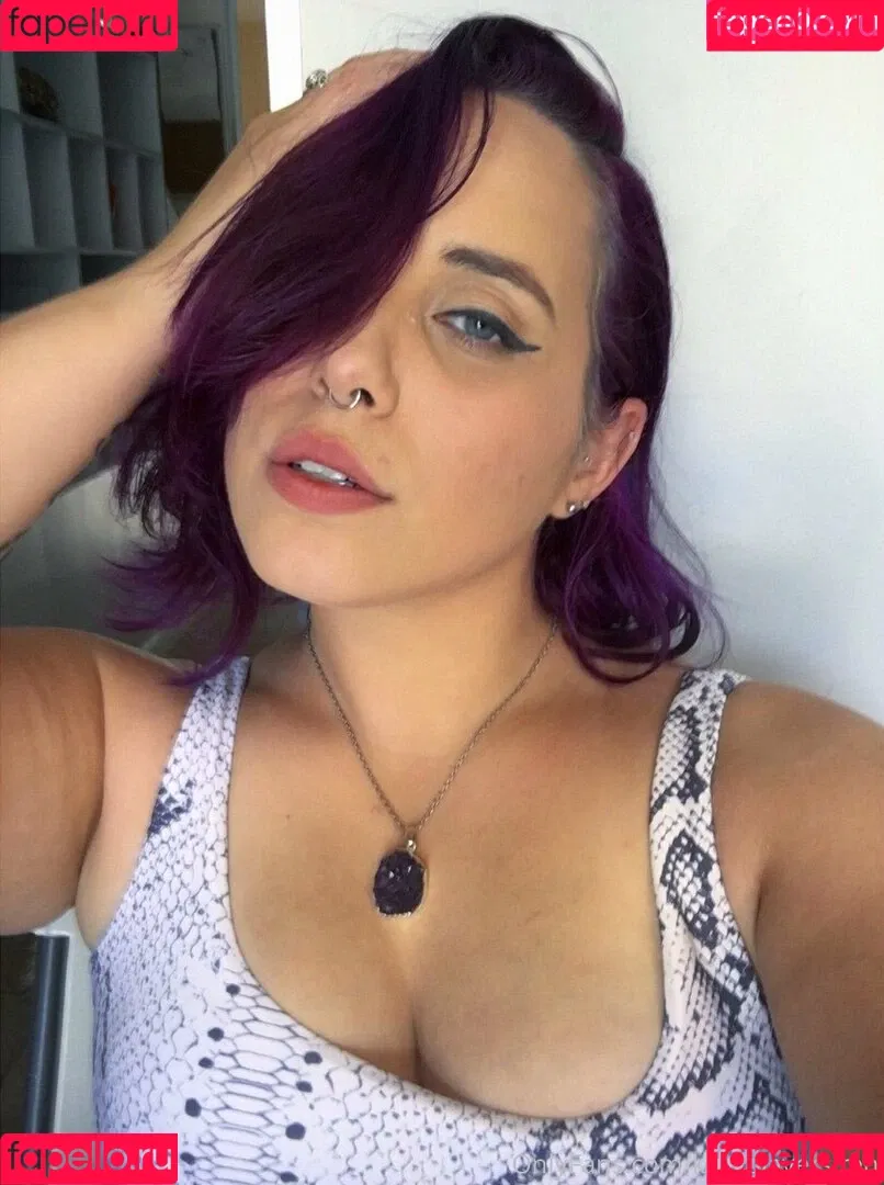 Kcosplayersiren Onlyfans Photo Gallery 