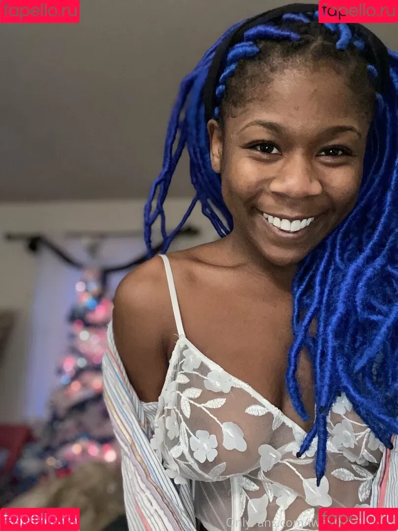 iwanthazelgrace Onlyfans Photo Gallery 