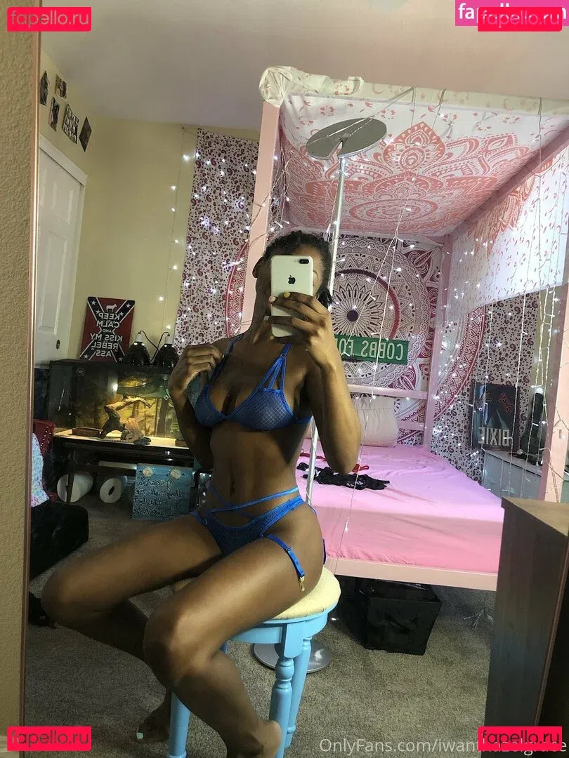 iwanthazelgrace Onlyfans Photo Gallery 