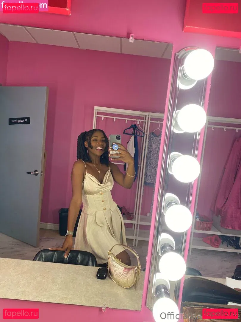 iwanthazelgrace Onlyfans Photo Gallery 