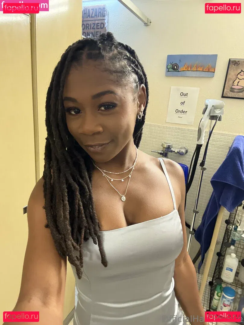 iwanthazelgrace Onlyfans Photo Gallery 