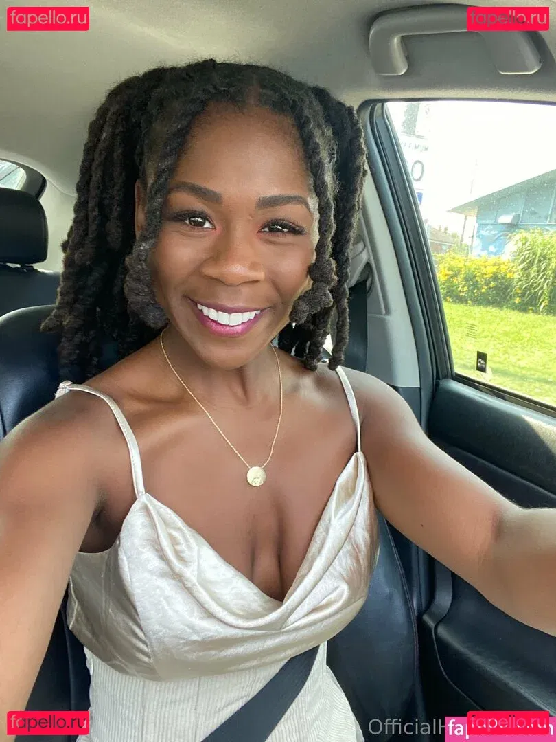 iwanthazelgrace Onlyfans Photo Gallery 