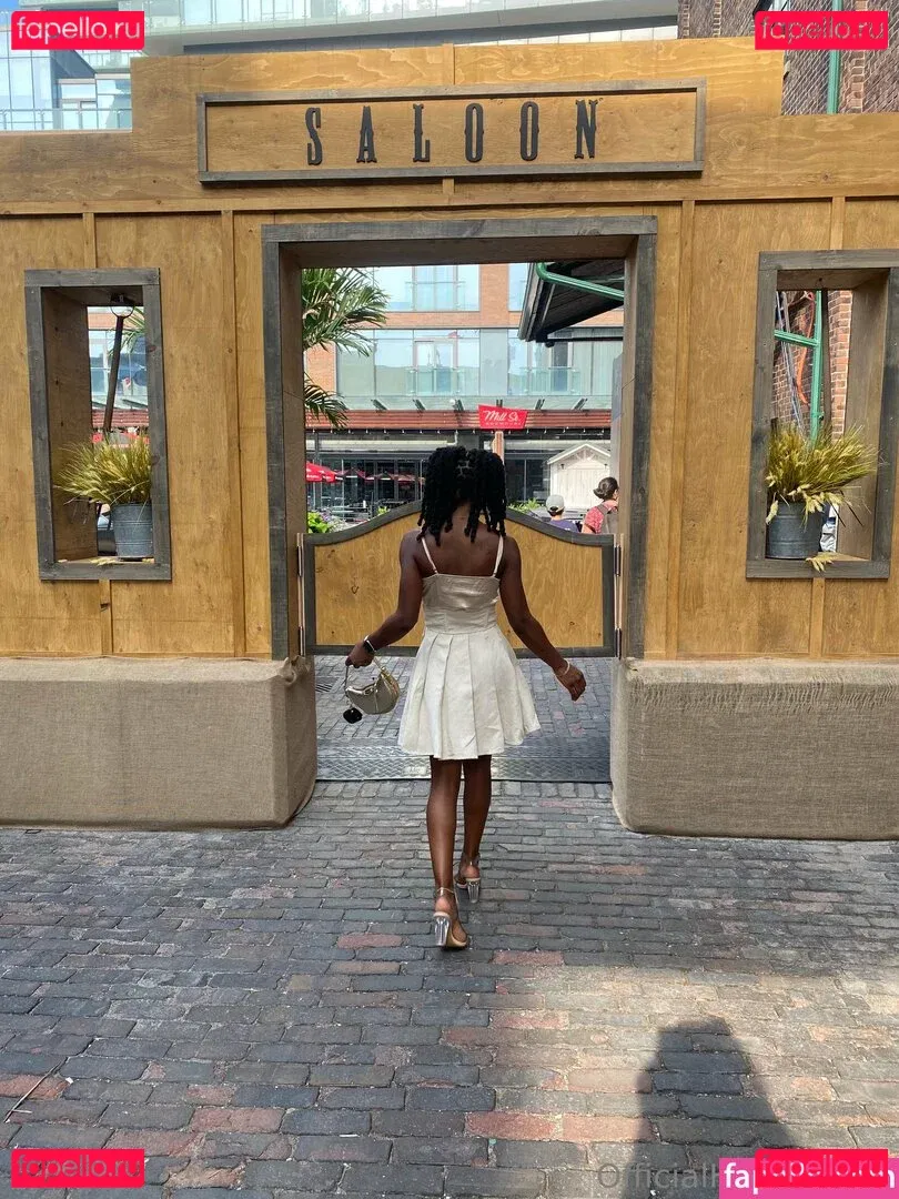 iwanthazelgrace Onlyfans Photo Gallery 