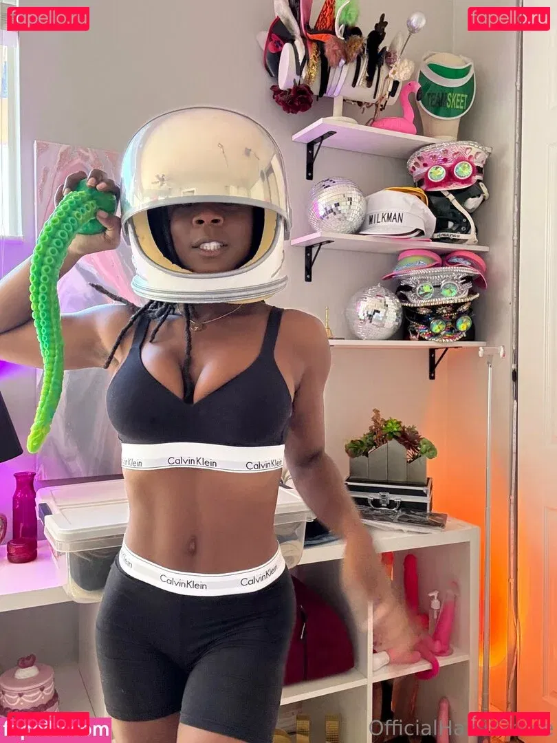 iwanthazelgrace Onlyfans Photo Gallery 