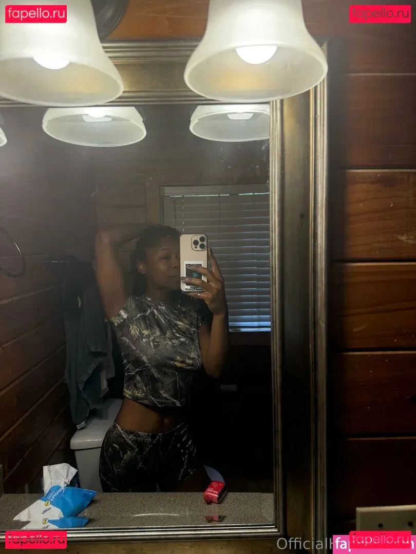 iwanthazelgrace Onlyfans Photo Gallery 