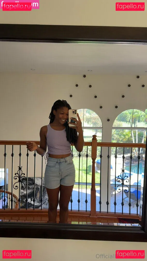 iwanthazelgrace Onlyfans Photo Gallery 