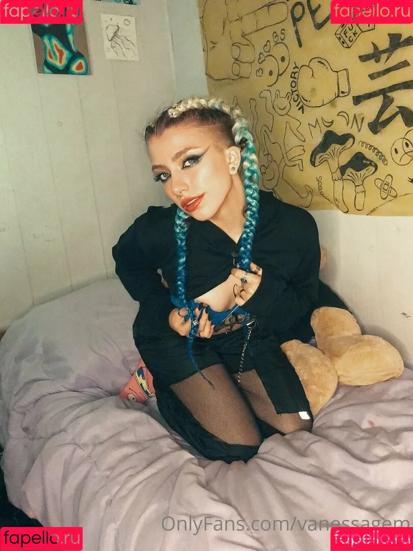 vanessagem Onlyfans Photo Gallery 