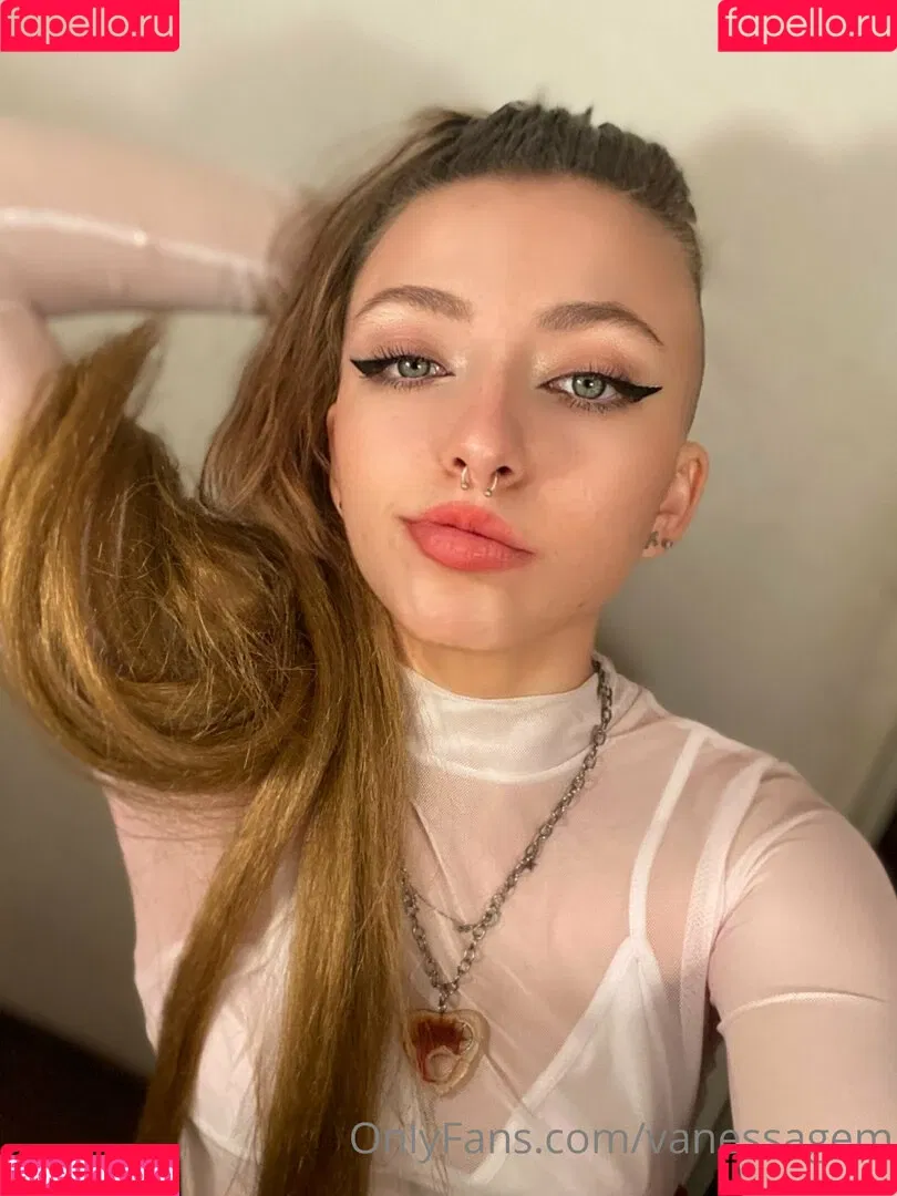 vanessagem Onlyfans Photo Gallery 