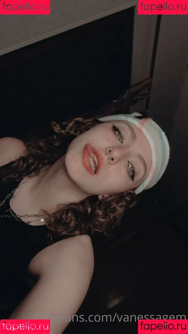 vanessagem Onlyfans Photo Gallery 