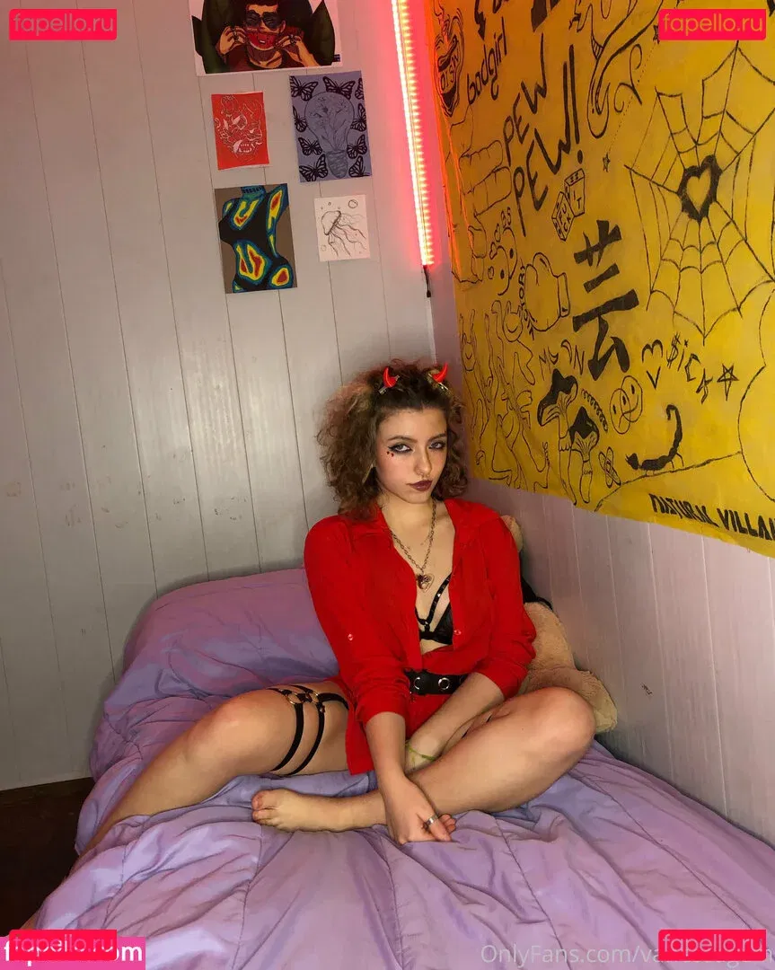 vanessagem Onlyfans Photo Gallery 