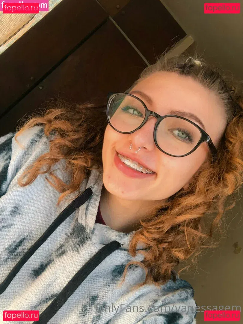 vanessagem Onlyfans Photo Gallery 