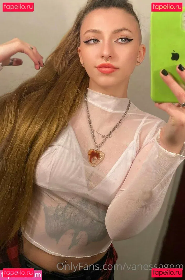 vanessagem Onlyfans Photo Gallery 
