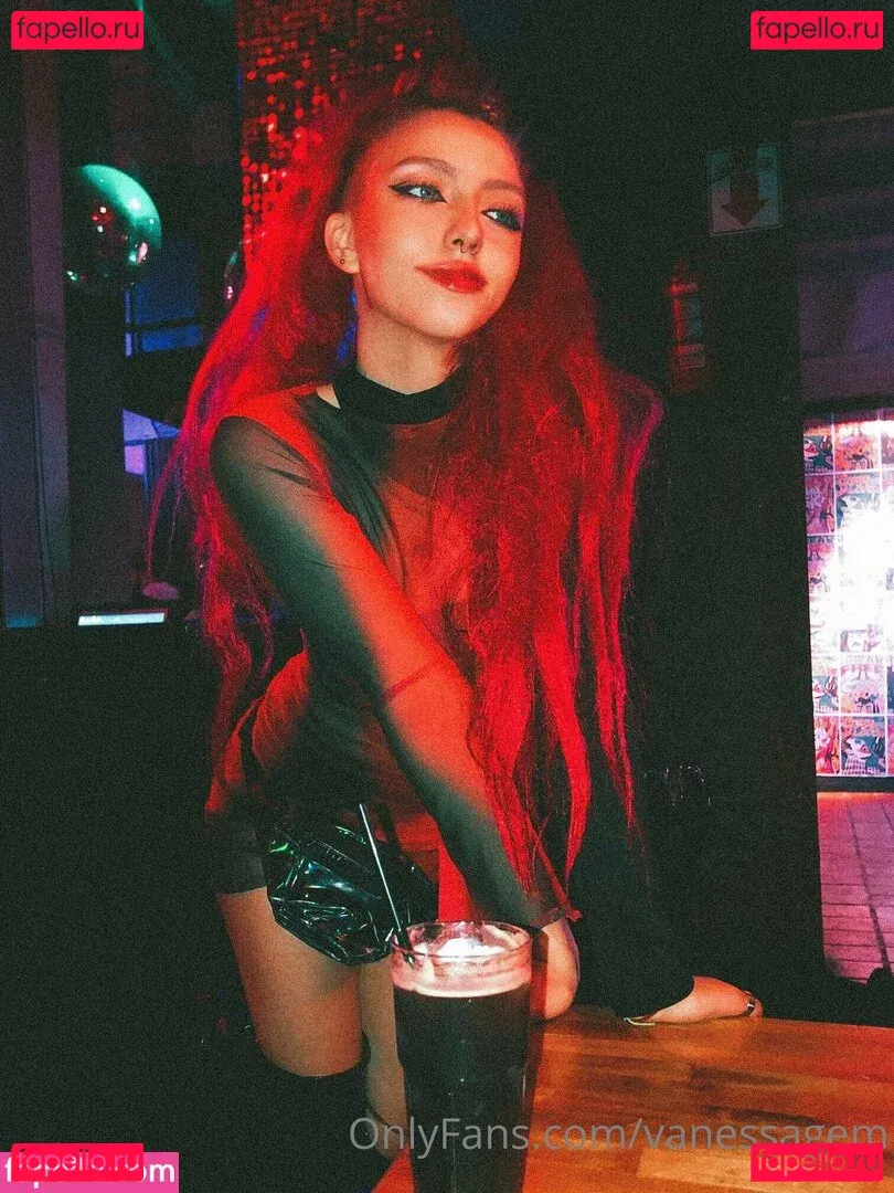 vanessagem Onlyfans Photo Gallery 