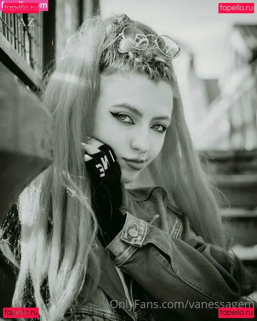 vanessagem Onlyfans Photo Gallery 