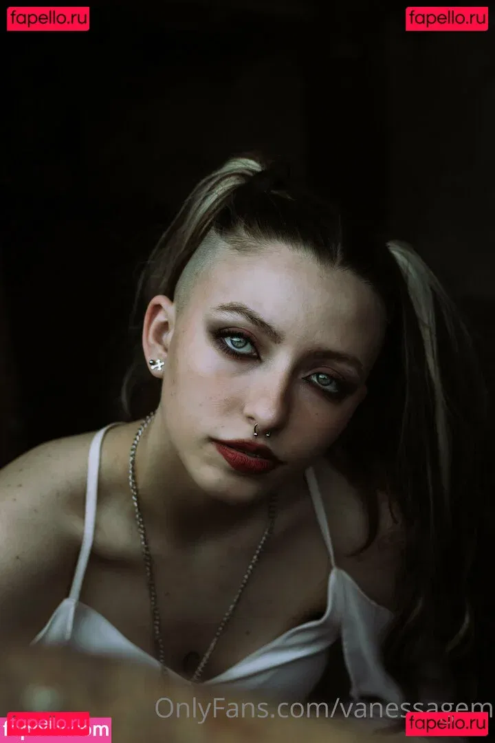vanessagem Onlyfans Photo Gallery 