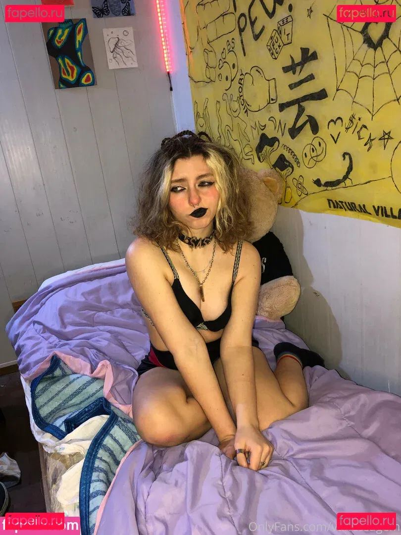 vanessagem Onlyfans Photo Gallery 