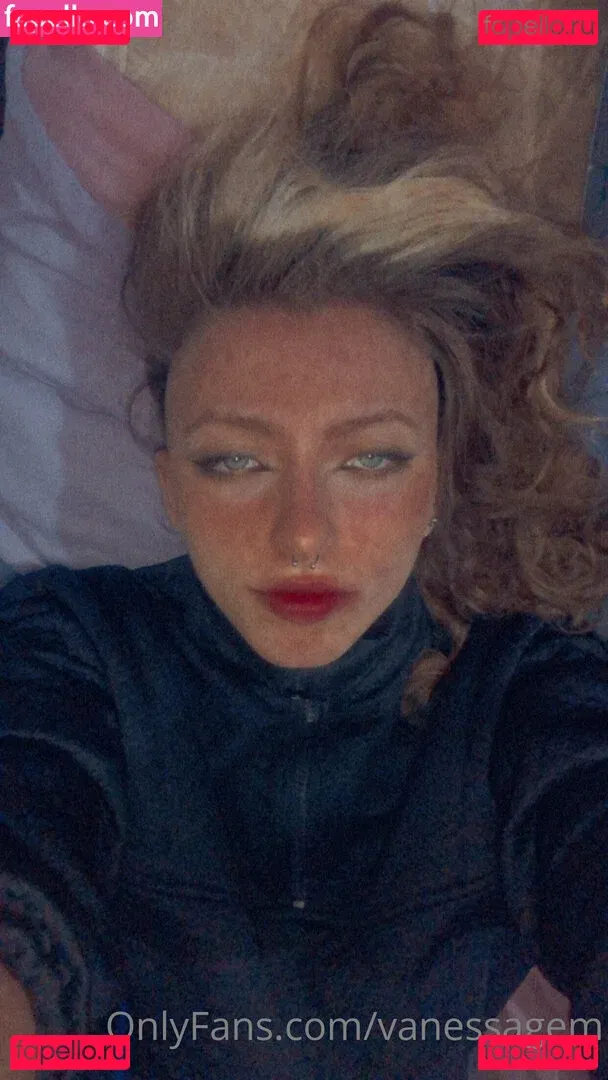 vanessagem Onlyfans Photo Gallery 