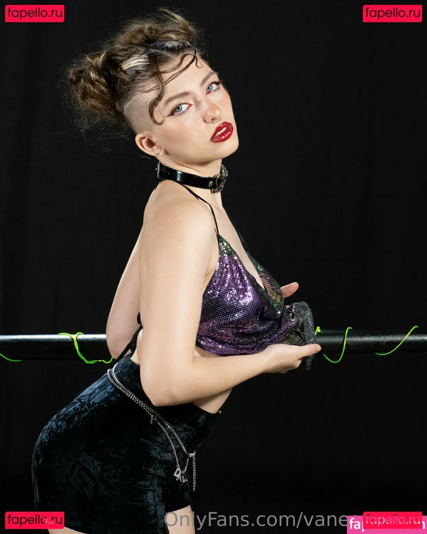 vanessagem Onlyfans Photo Gallery 