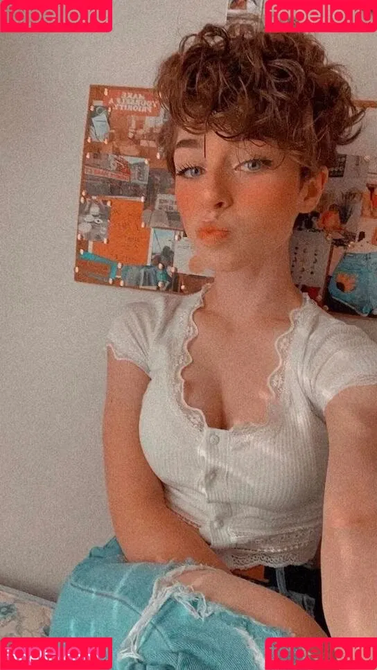 graceful.addison Onlyfans Photo Gallery 