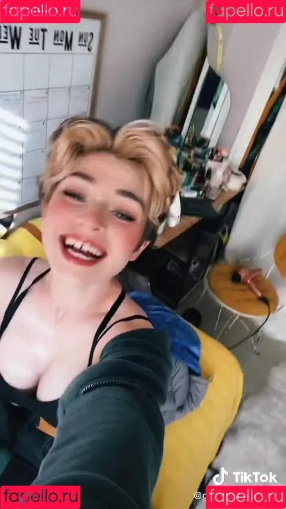 graceful.addison Onlyfans Photo Gallery 