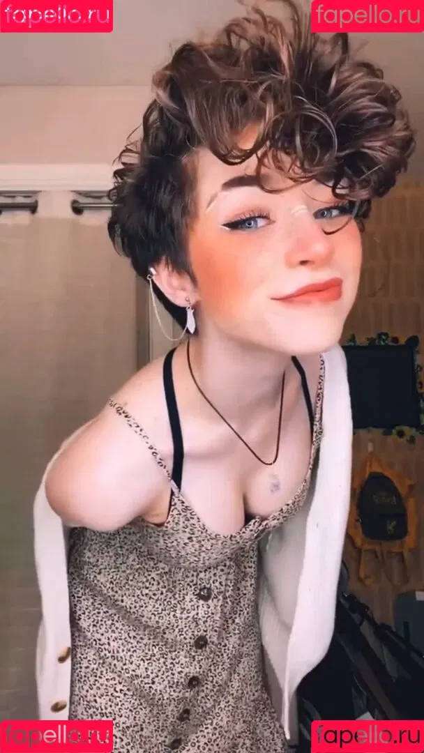 graceful.addison Onlyfans Photo Gallery 
