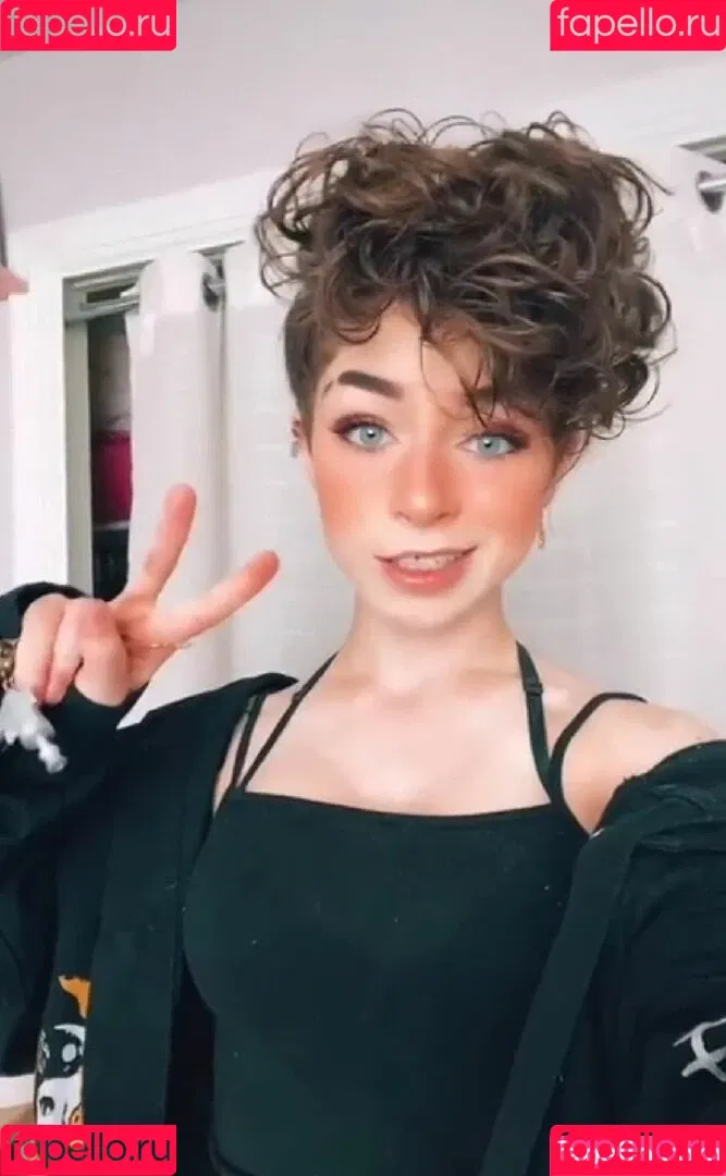 graceful.addison Onlyfans Photo Gallery 