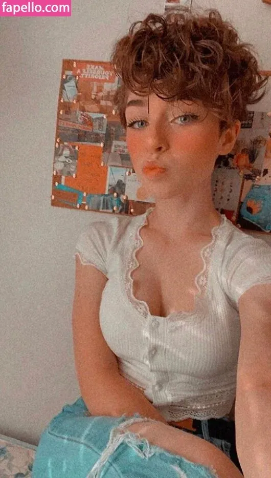 graceful.addison Onlyfans Photo Gallery 