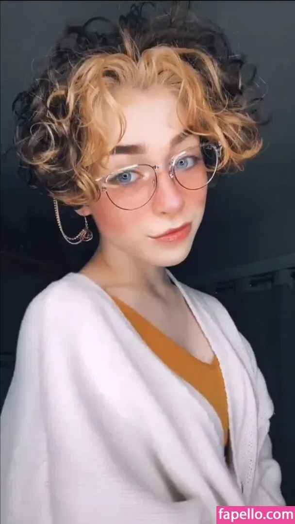 graceful.addison Onlyfans Photo Gallery 