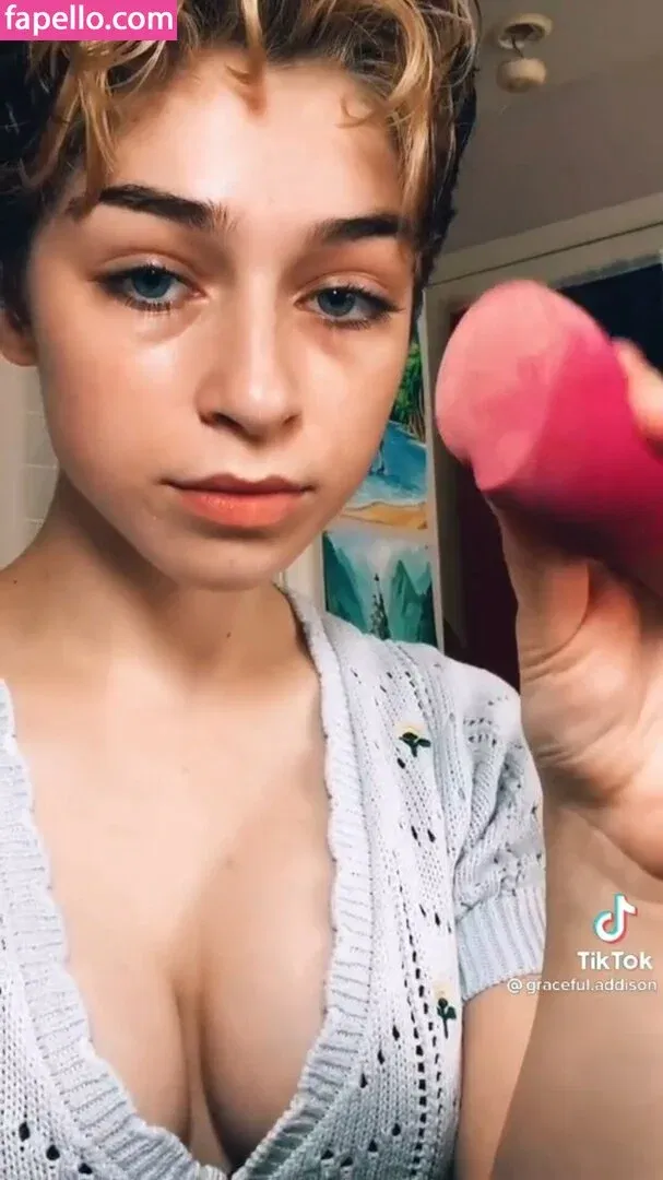 graceful.addison Onlyfans Photo Gallery 