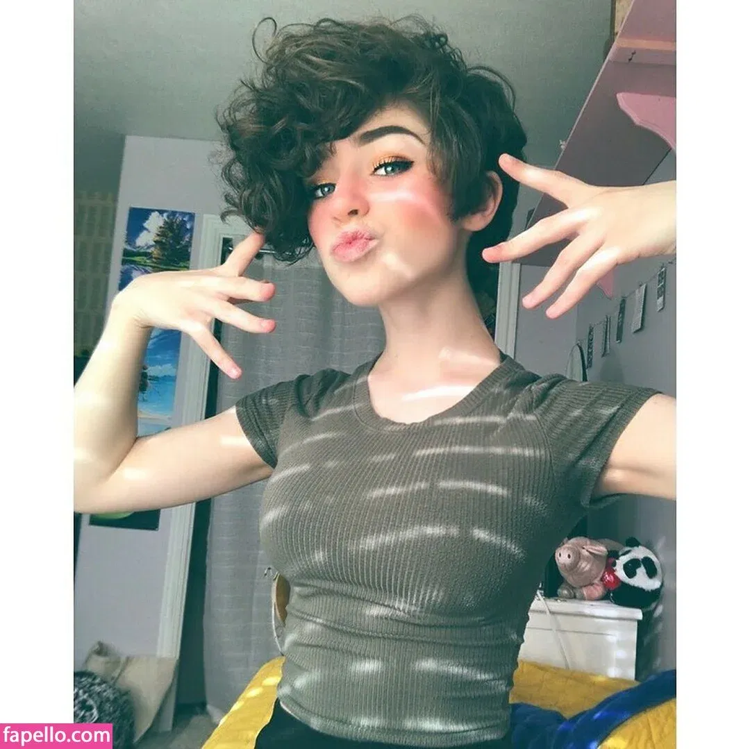 graceful.addison Onlyfans Photo Gallery 