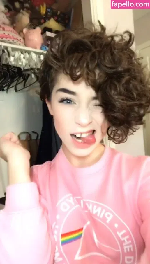 graceful.addison Onlyfans Photo Gallery 