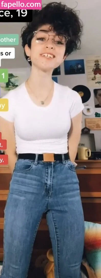 graceful.addison Onlyfans Photo Gallery 