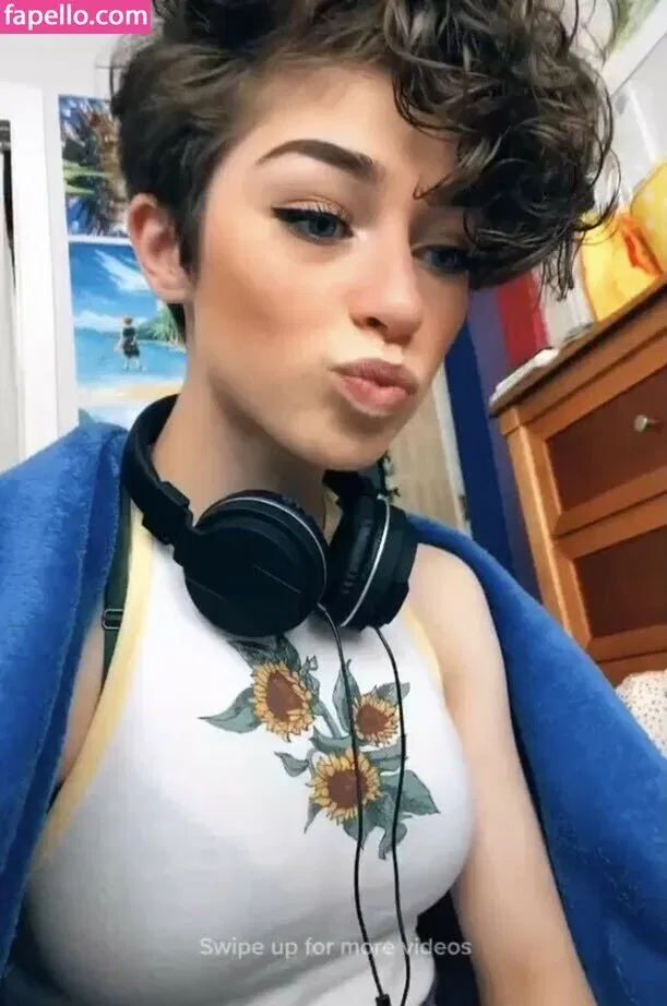 graceful.addison Onlyfans Photo Gallery 