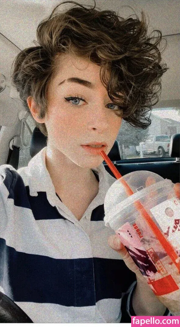 graceful.addison Onlyfans Photo Gallery 