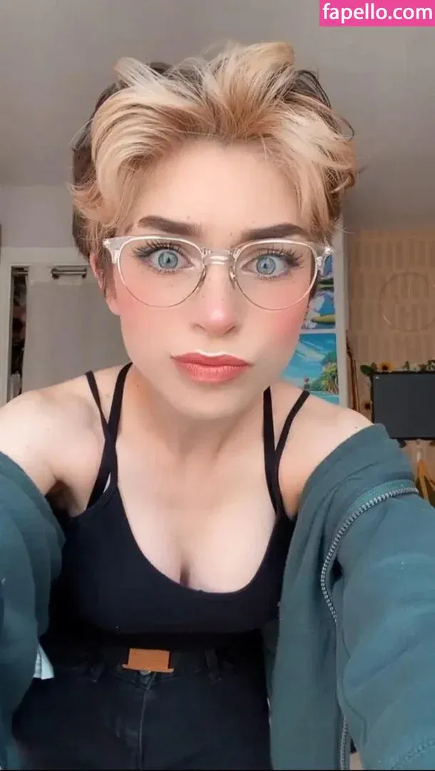 graceful.addison Onlyfans Photo Gallery 