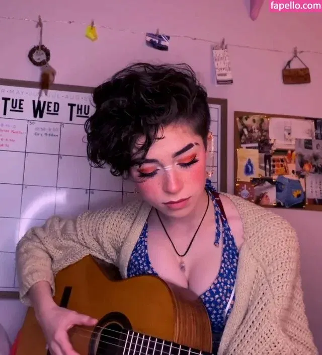 graceful.addison Onlyfans Photo Gallery 